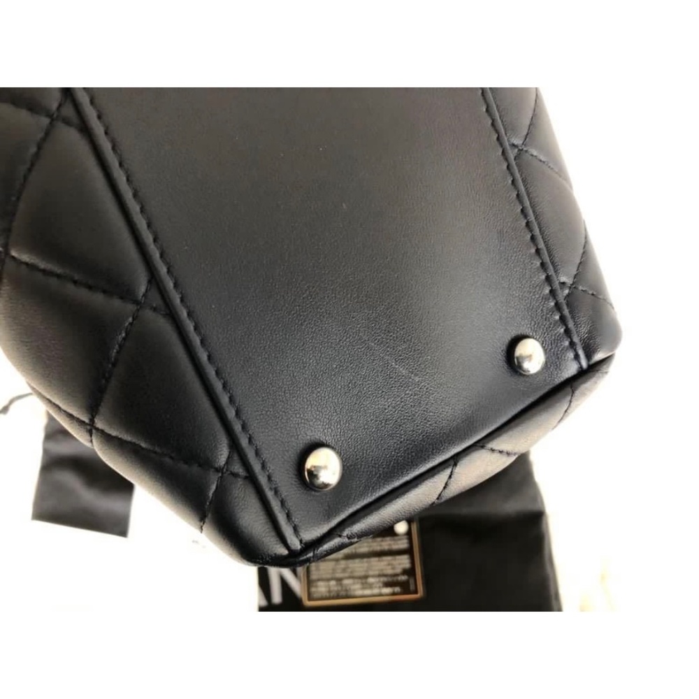 Authentic Chanel with receipt - Picture 6 of 8